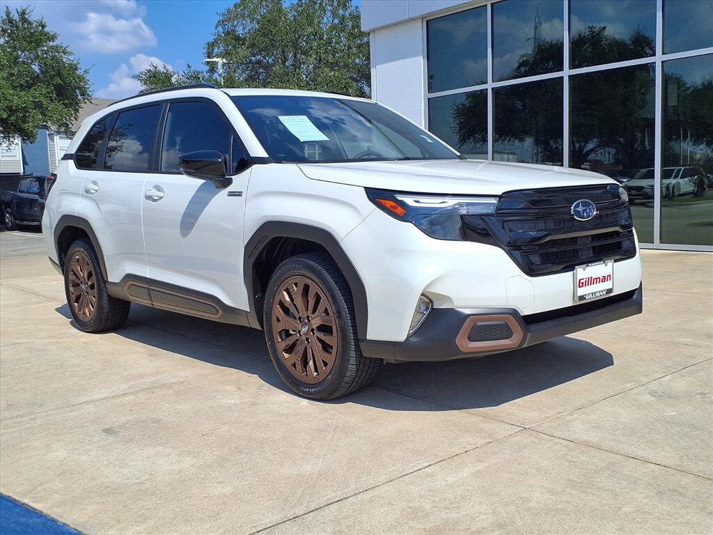 2025 Subaru Forester Sport photo 2