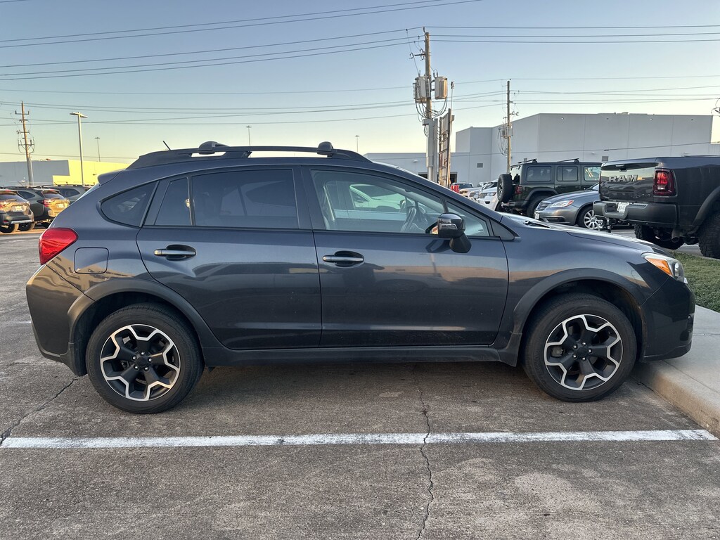 Used 2015 Subaru XV Crosstrek 2.0i Limited SUV