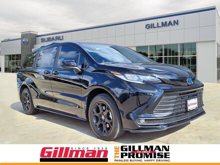 2025 Toyota Sienna Woodland Edition Van Passenger Van