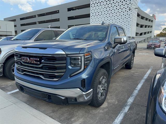 2024 GMC Sierra 1500 SLT's photo