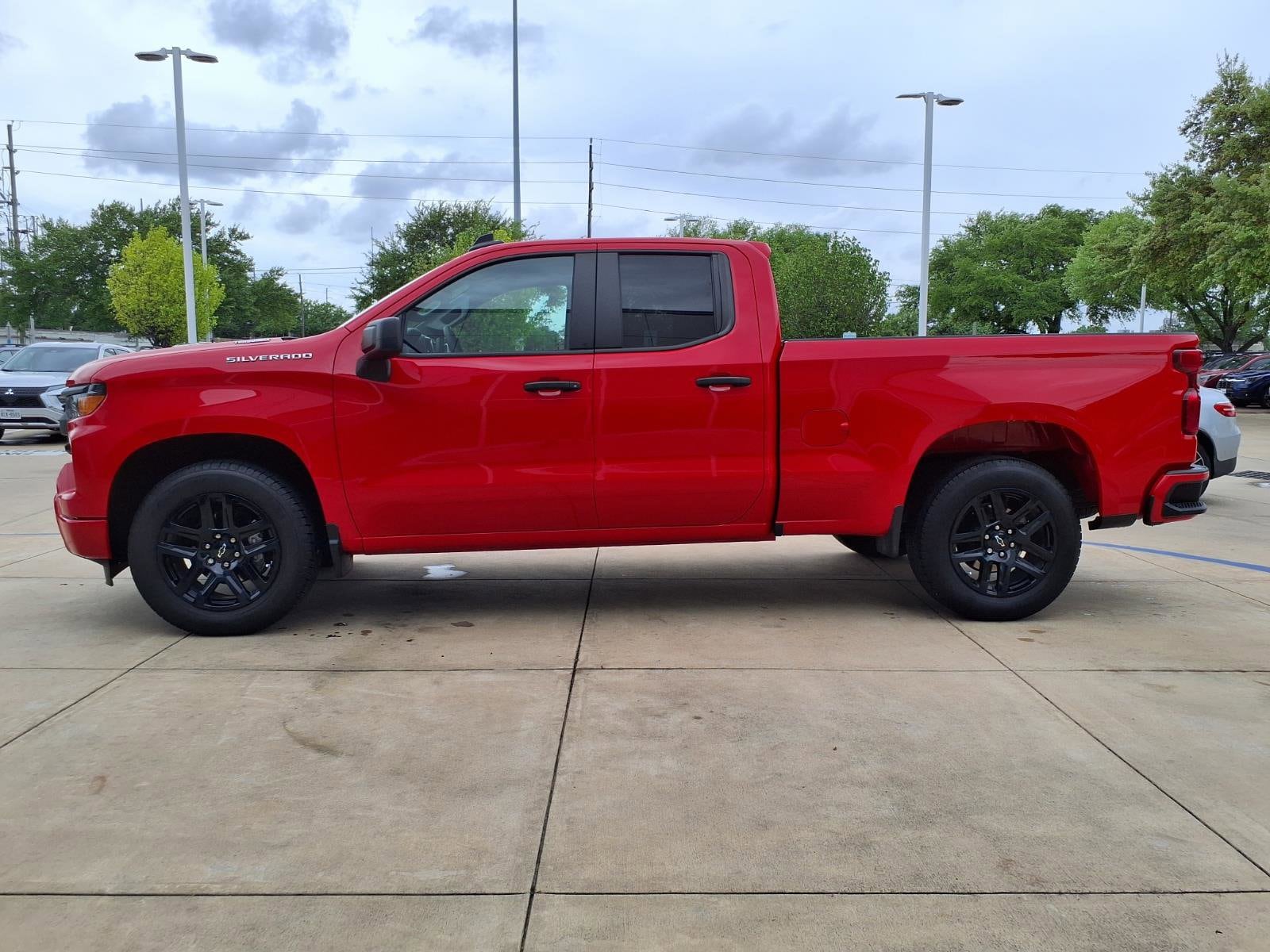 2024 Chevrolet Silverado 1500 Custom - Photo 21