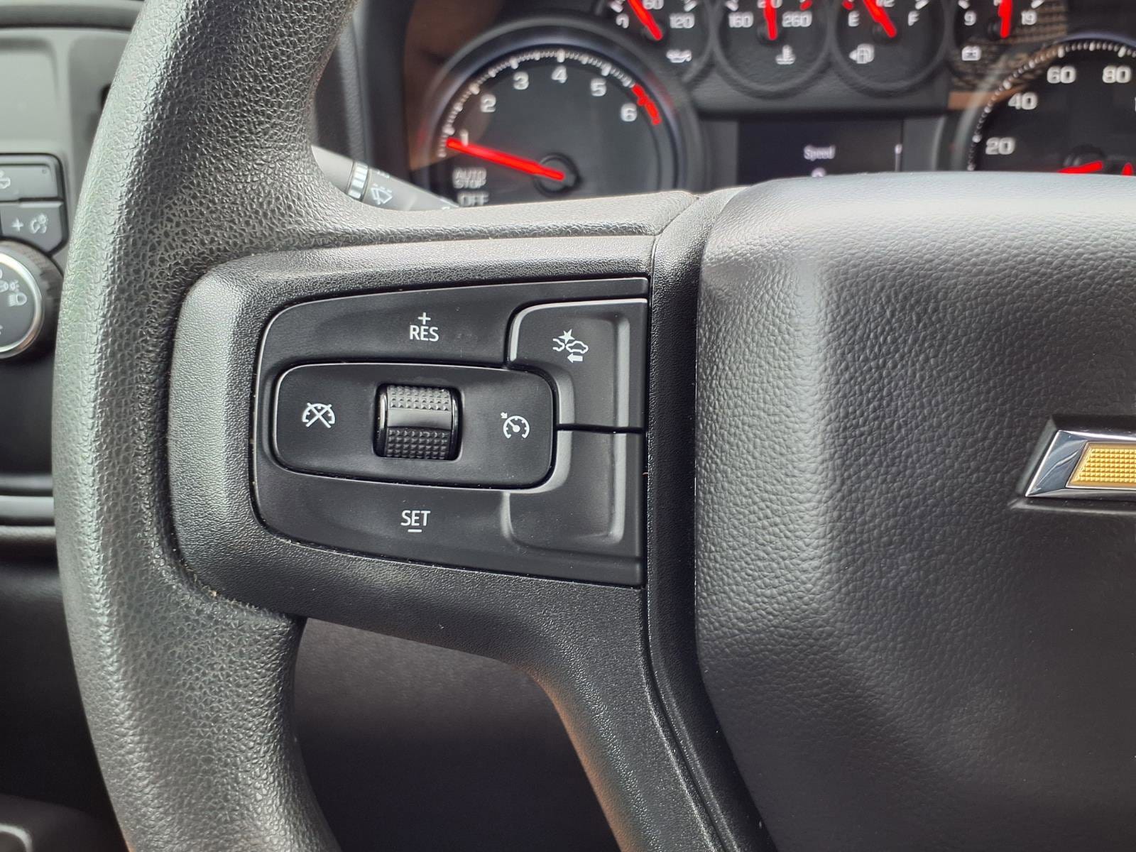 2024 Chevrolet Silverado 1500 Custom - Photo 15
