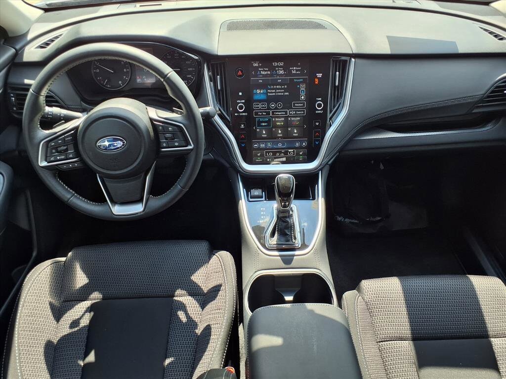 2025 Subaru Outback Premium photo 4