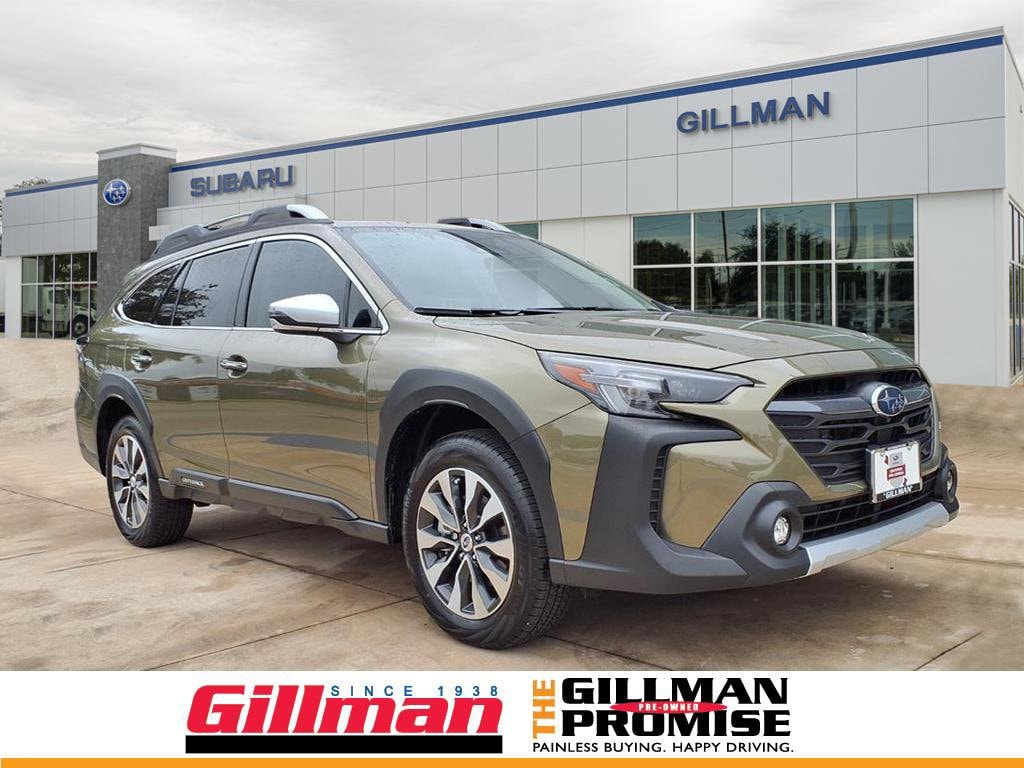 2025 Subaru Outback Touring's photo