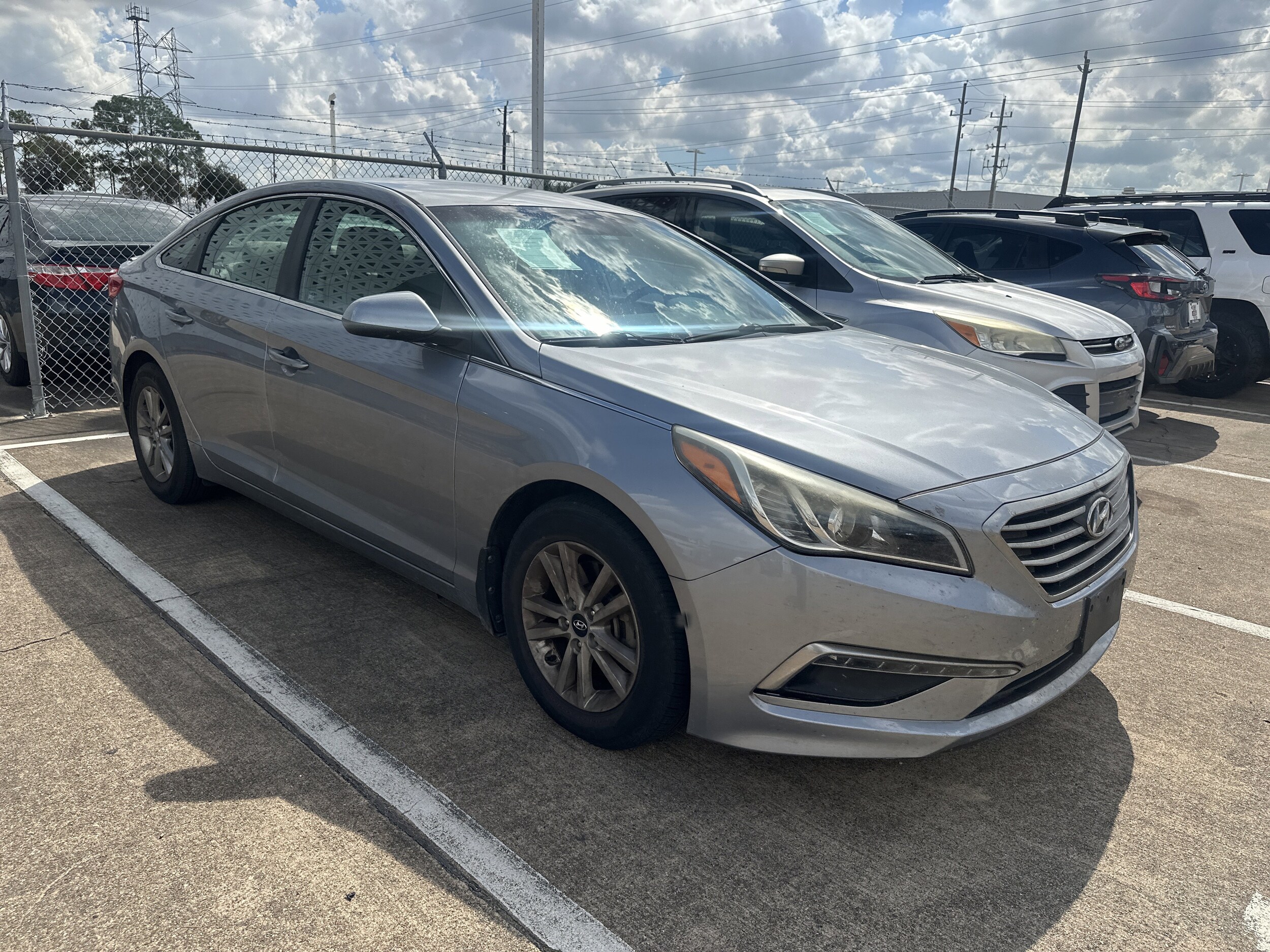 2015 Hyundai Sonata SE photo 3