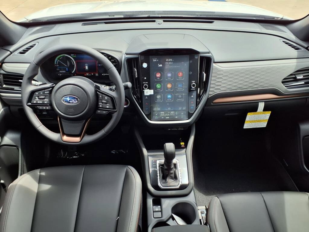 2025 Subaru Forester Sport photo 2