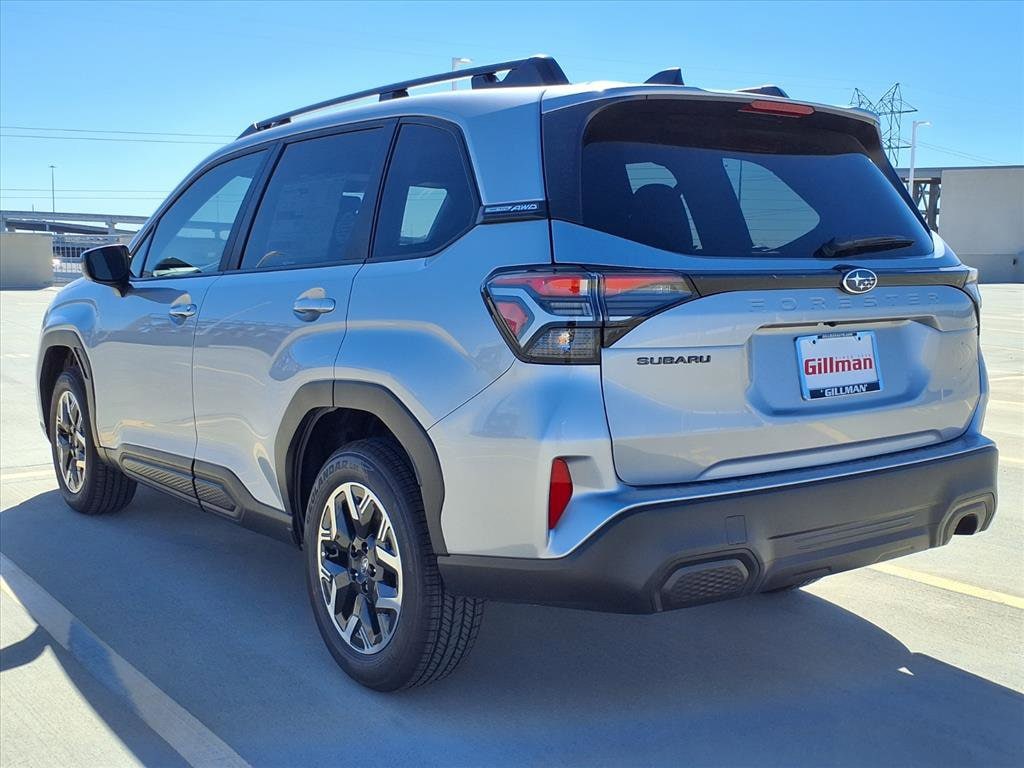 2025 Subaru Forester Premium photo 2