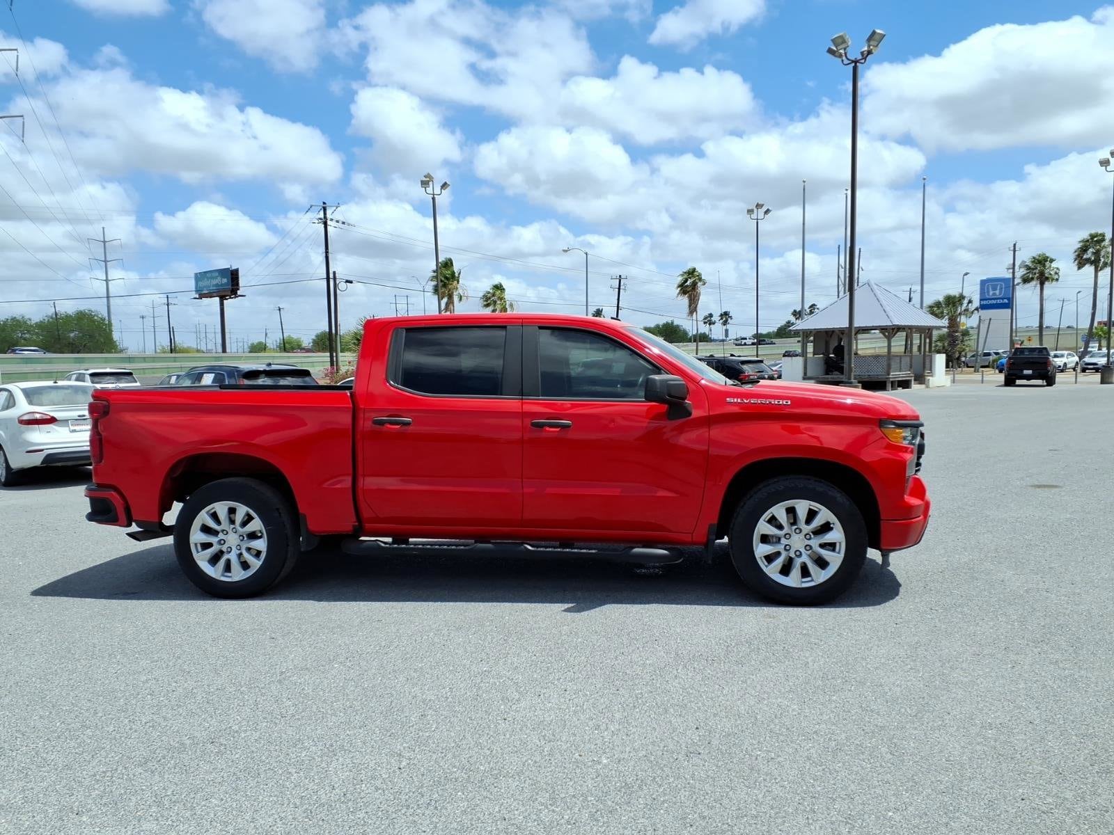 2022 Chevrolet Silverado 1500 Custom - Photo 9