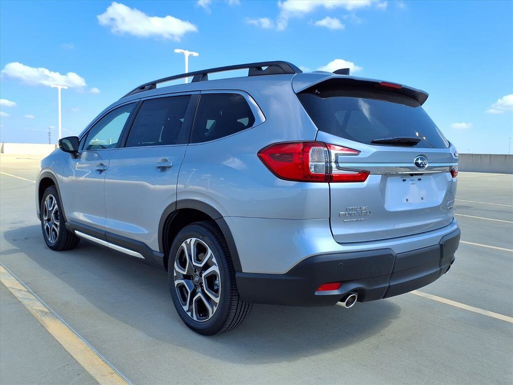 New 2025 Subaru Ascent Limited SUV