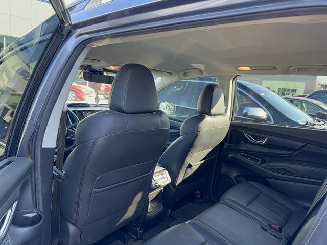 2023 Subaru Ascent Limited's photo