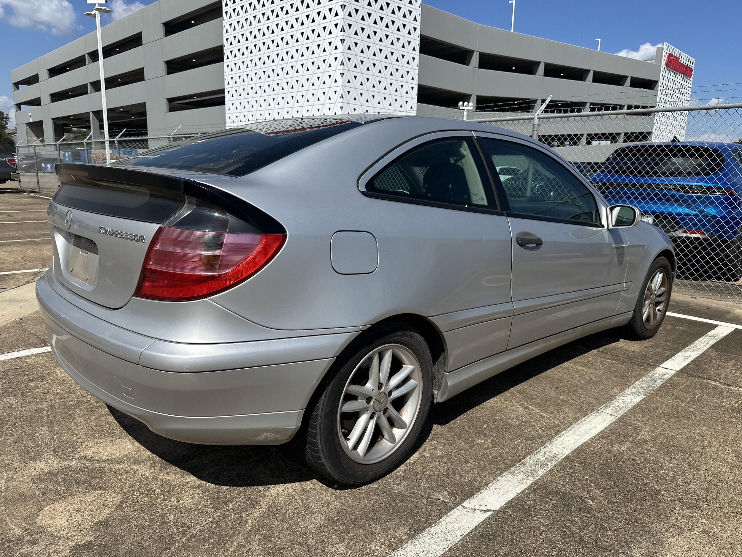 2002 Mercedes Benz C 230 photo 4
