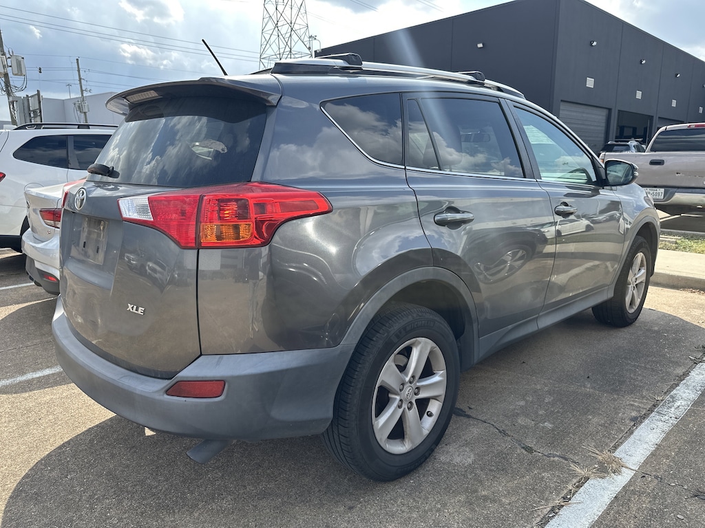 Used 2013 Toyota RAV4 XLE SUV