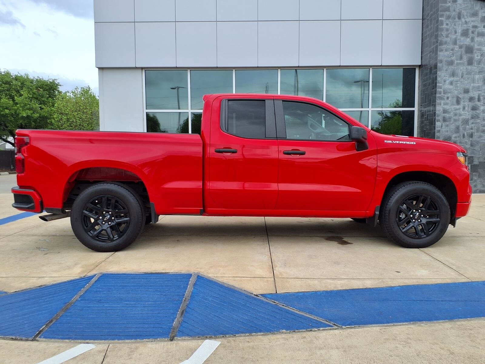 2024 Chevrolet Silverado 1500 Custom - Photo 24