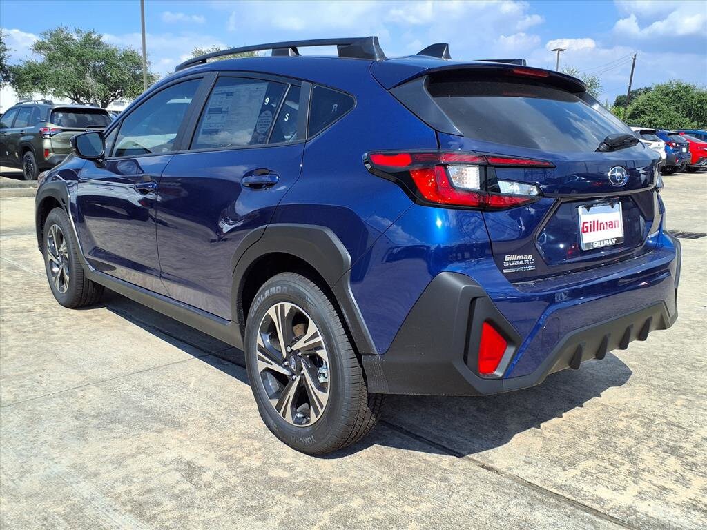 2025 Subaru Crosstrek Premium photo 2