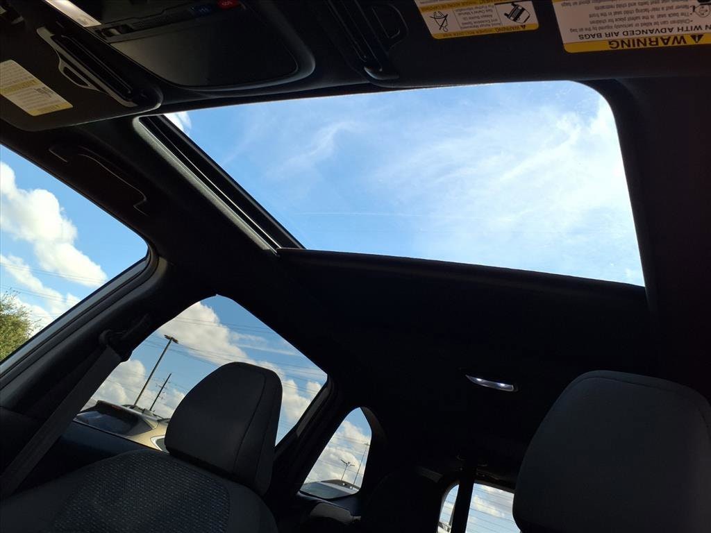 2025 Subaru Forester Premium photo 4