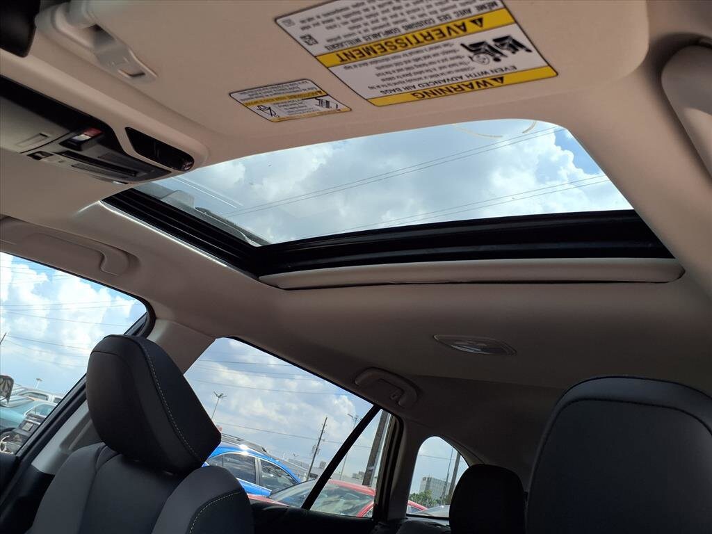 2025 Subaru Outback Onyx Edition photo 4
