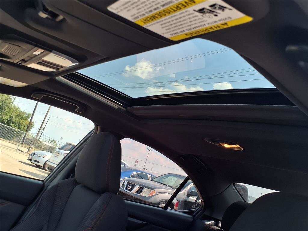 2025 Subaru WRX Premium photo 4