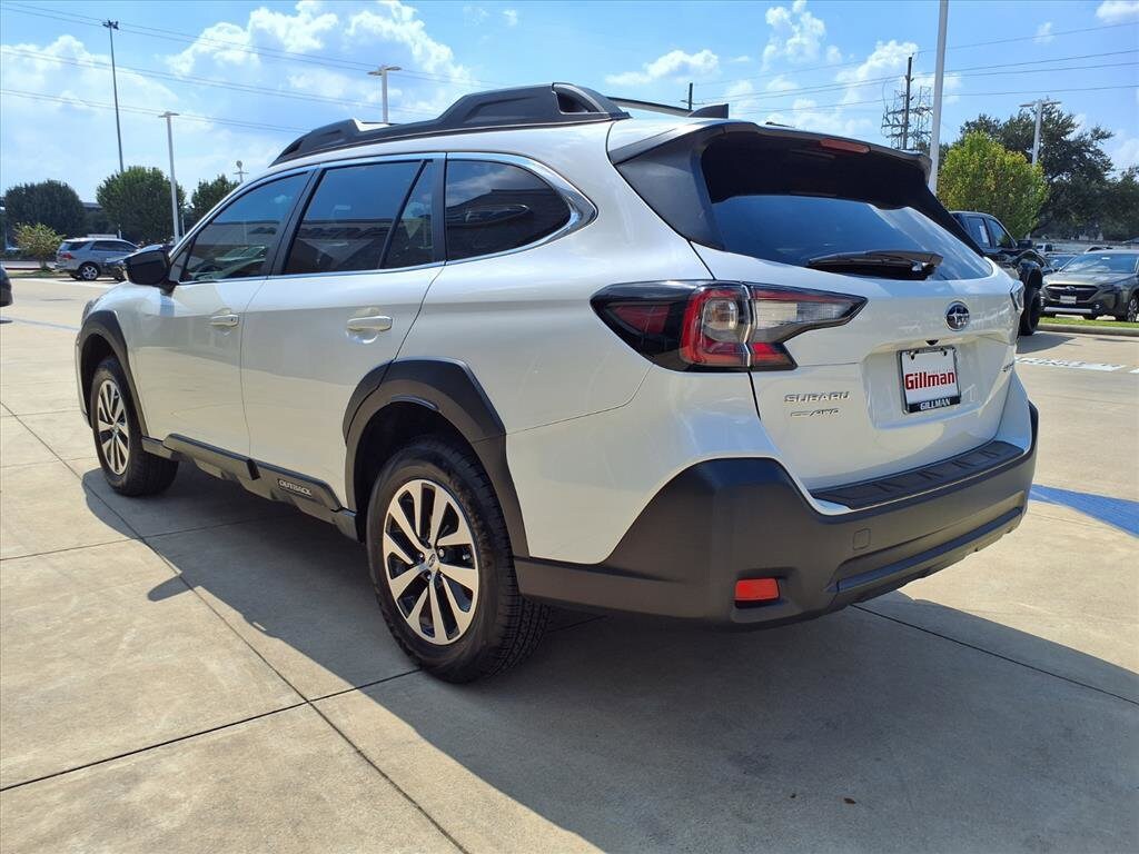 2025 Subaru Outback Premium photo 2