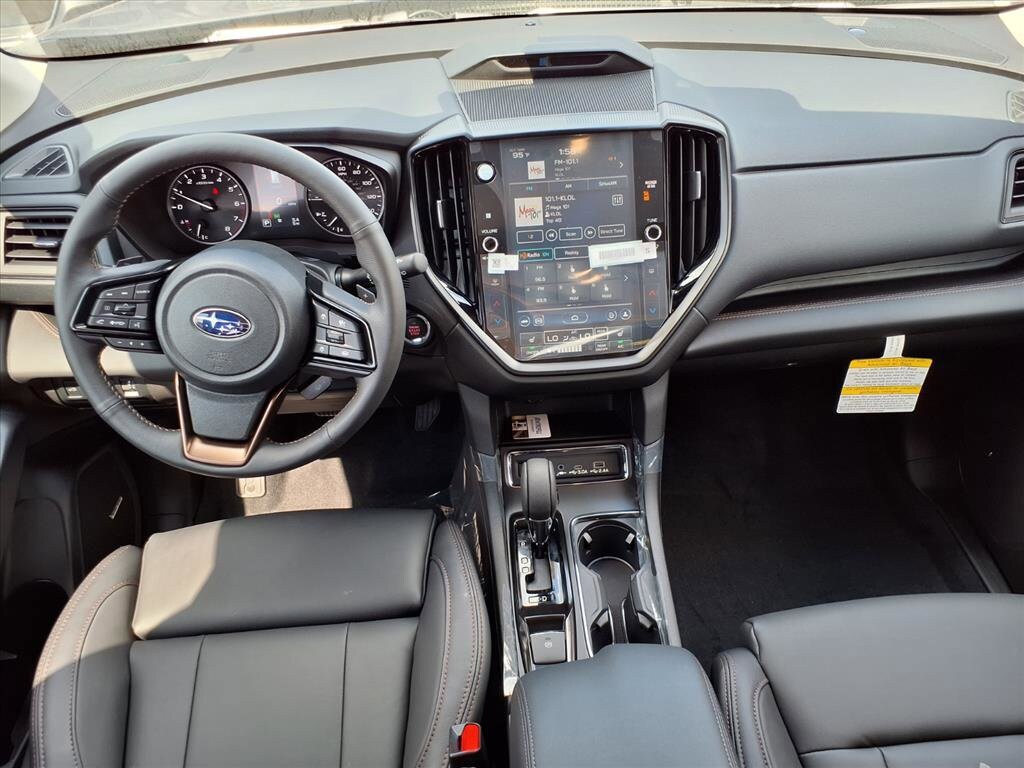 2025 Subaru Ascent Limited photo 2