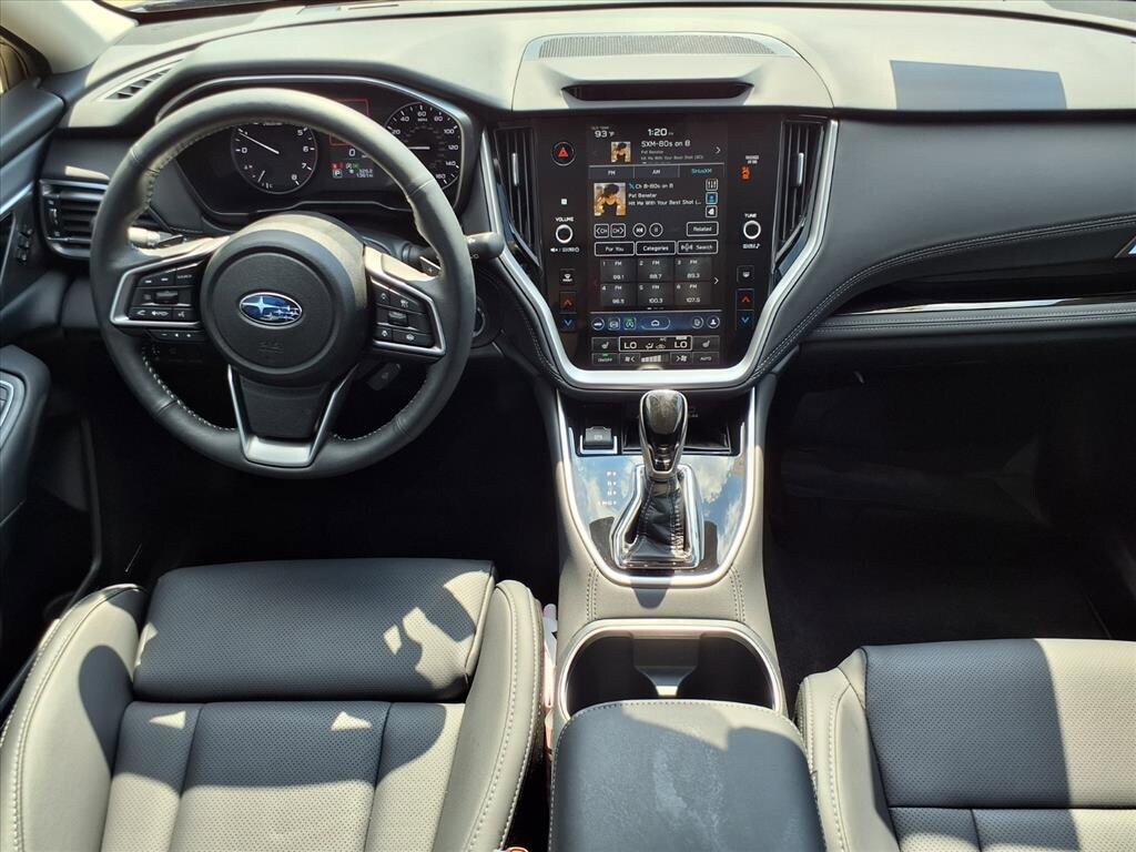 2025 Subaru Outback Limited photo 4