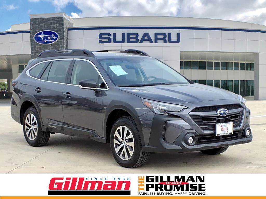 2025 Subaru Outback Base's photo