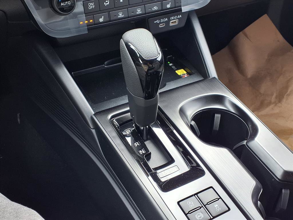 2026 Subaru Outback Limited - Photo 10