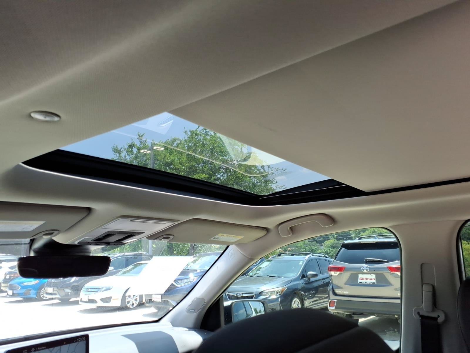 2025 Honda Pilot Touring - Photo 17