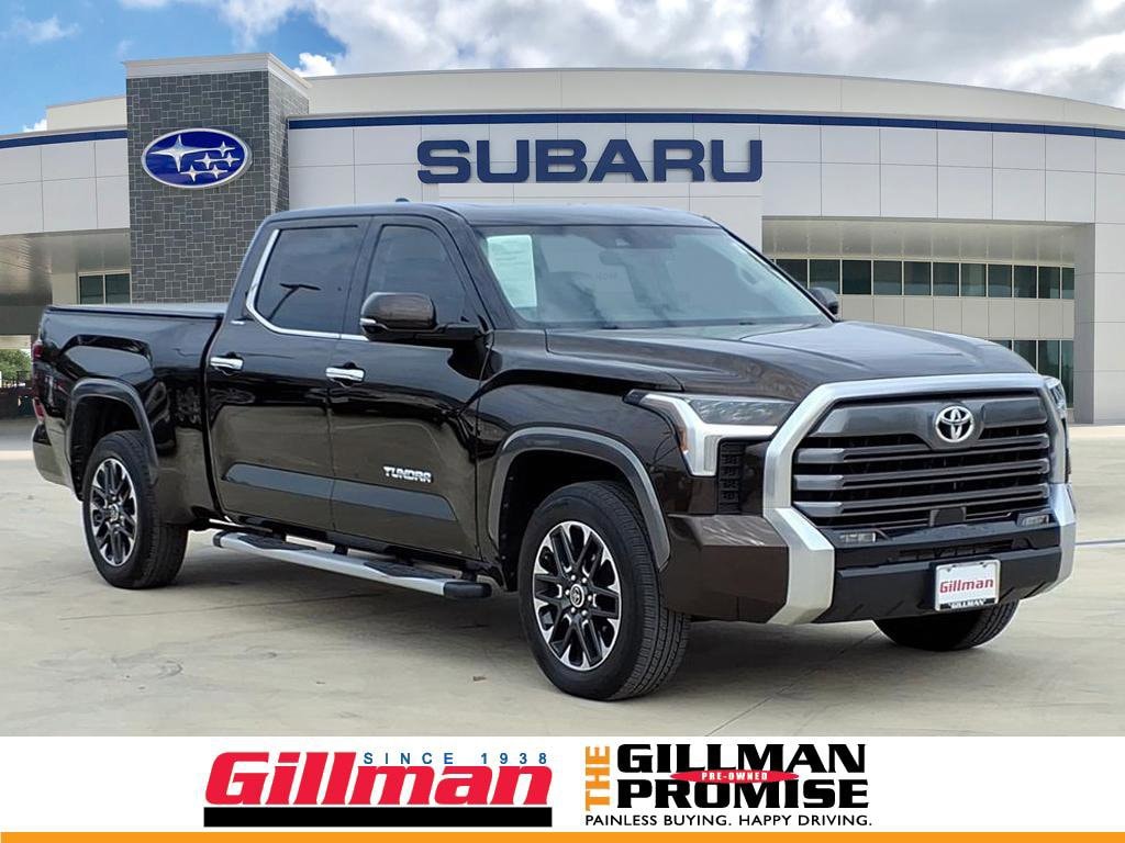 2023 Toyota Tundra Limited's photo