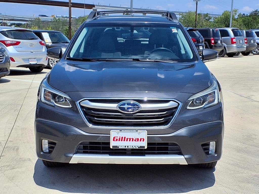 2020 Subaru Outback Limited photo 2