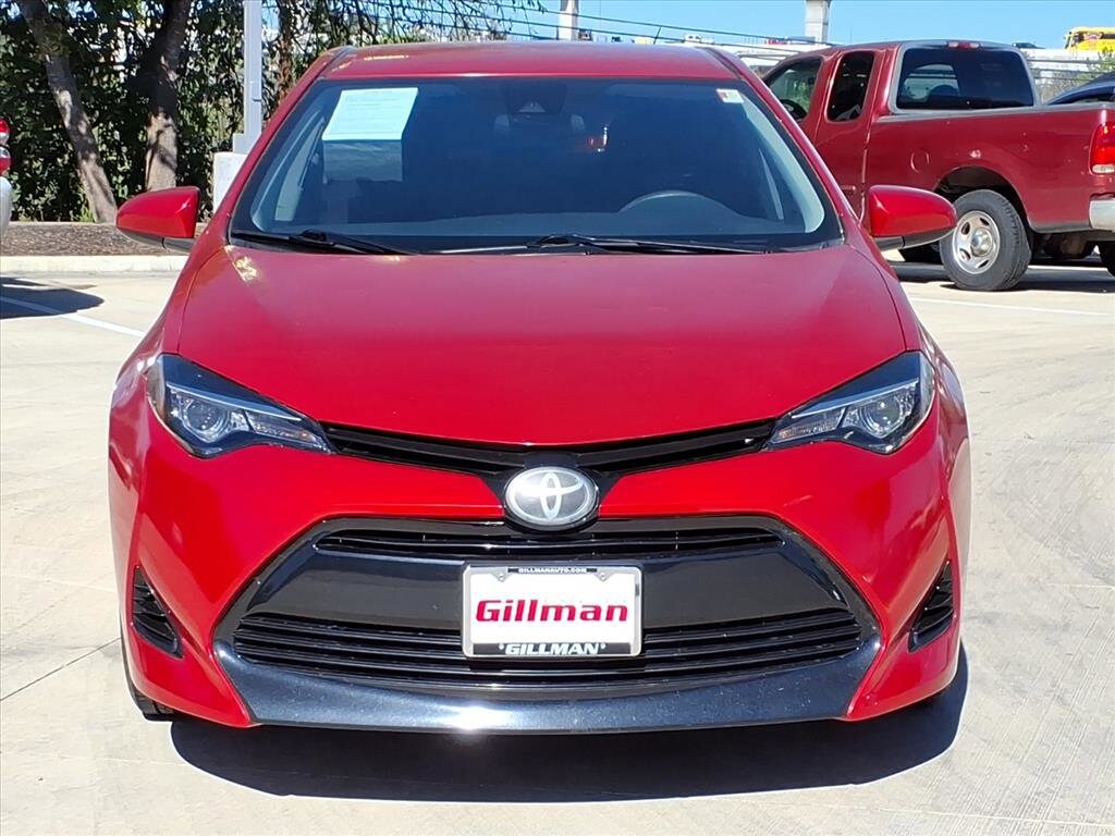 Used 2018 Toyota Corolla SE Sedan