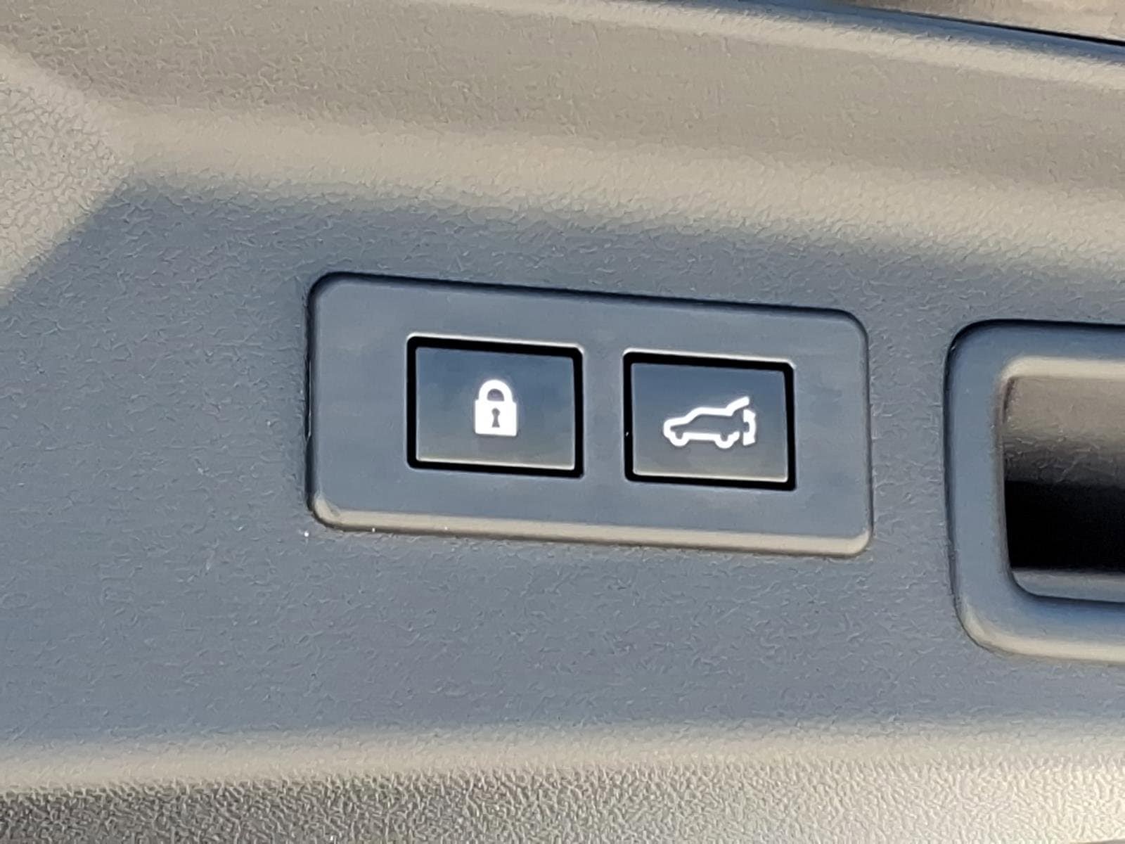 2025 Subaru Forester Premium - Photo 14