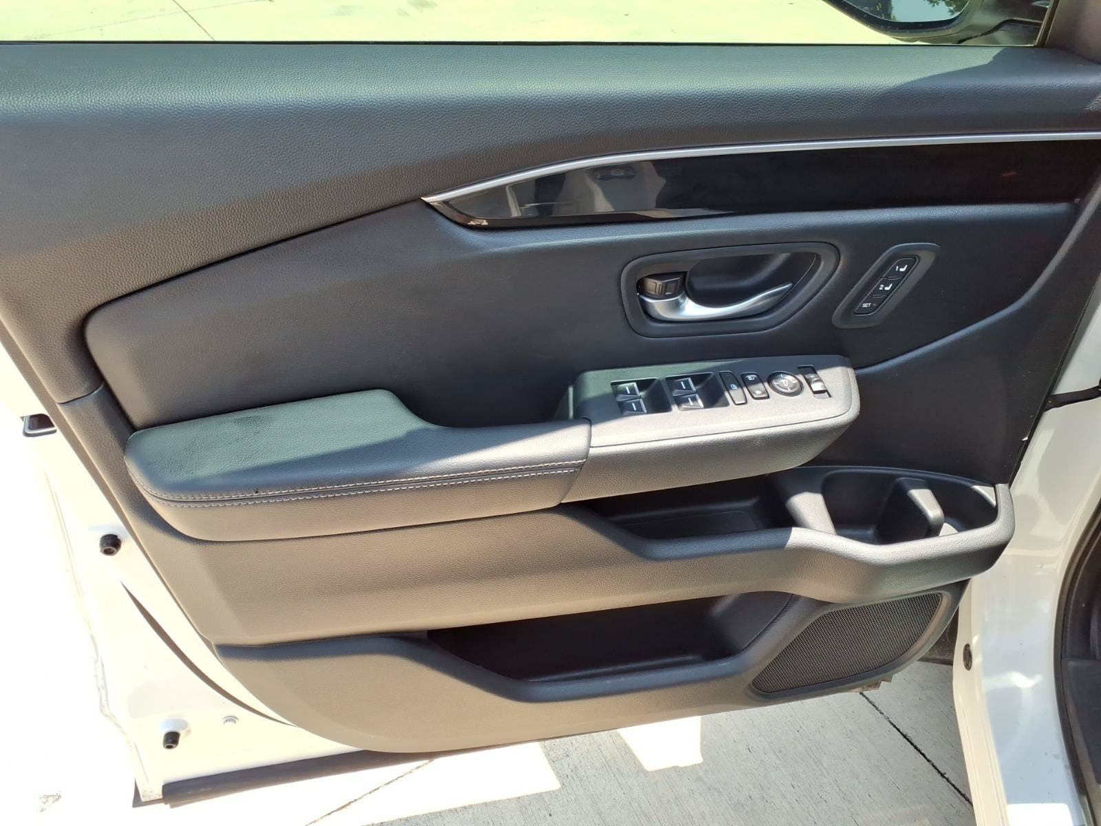 2025 Honda Pilot Touring - Photo 19