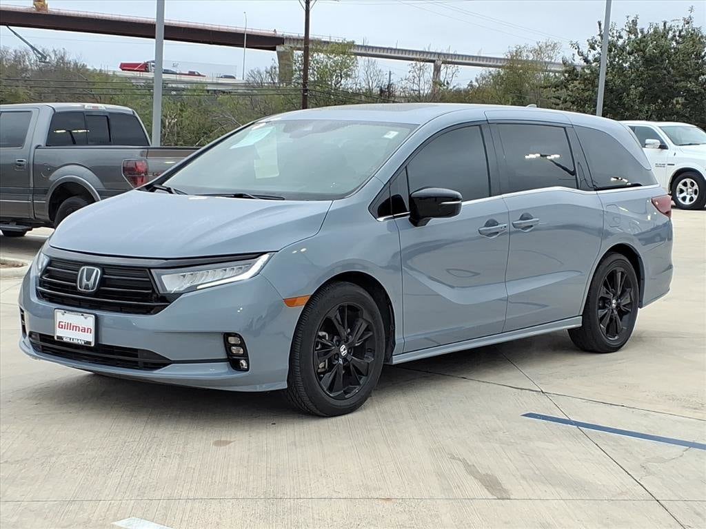 2023 Honda Odyssey Sport photo 4