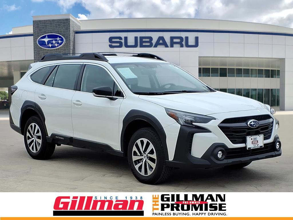 2025 Subaru Outback Base's photo
