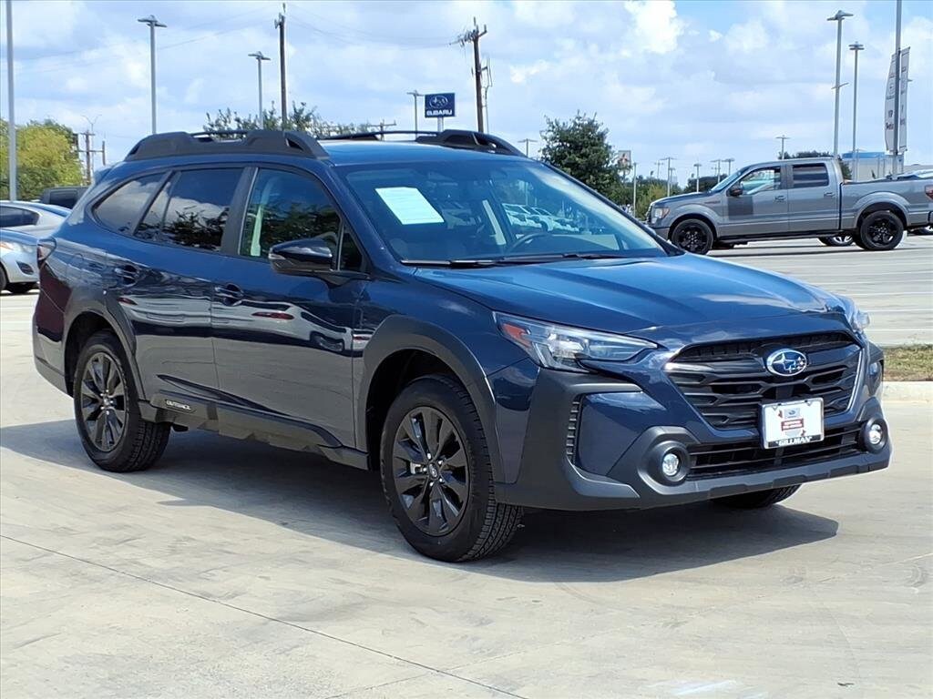 2025 Subaru Outback Onyx Edition photo 2