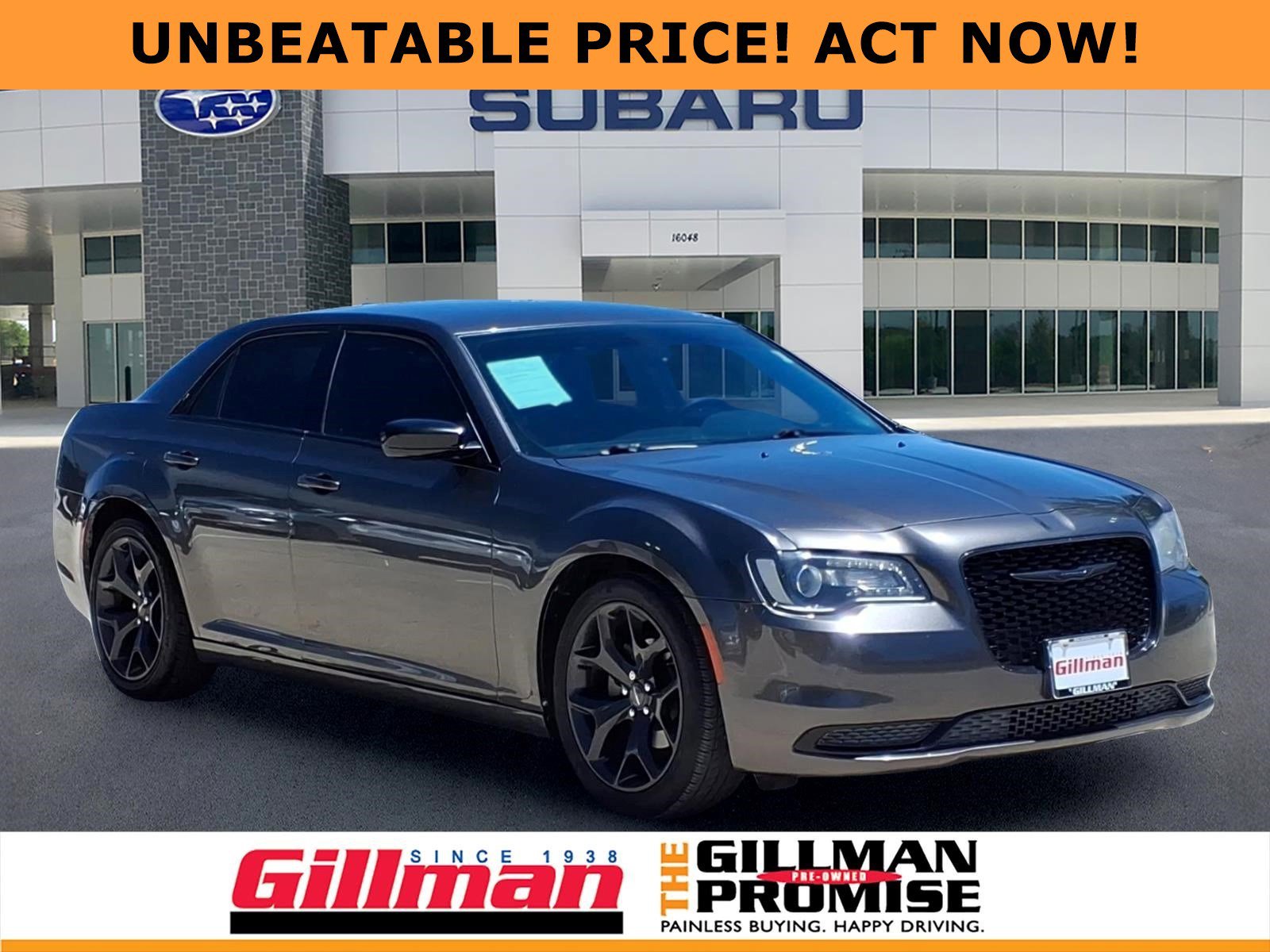 2021 Chrysler 300 Touring's photo