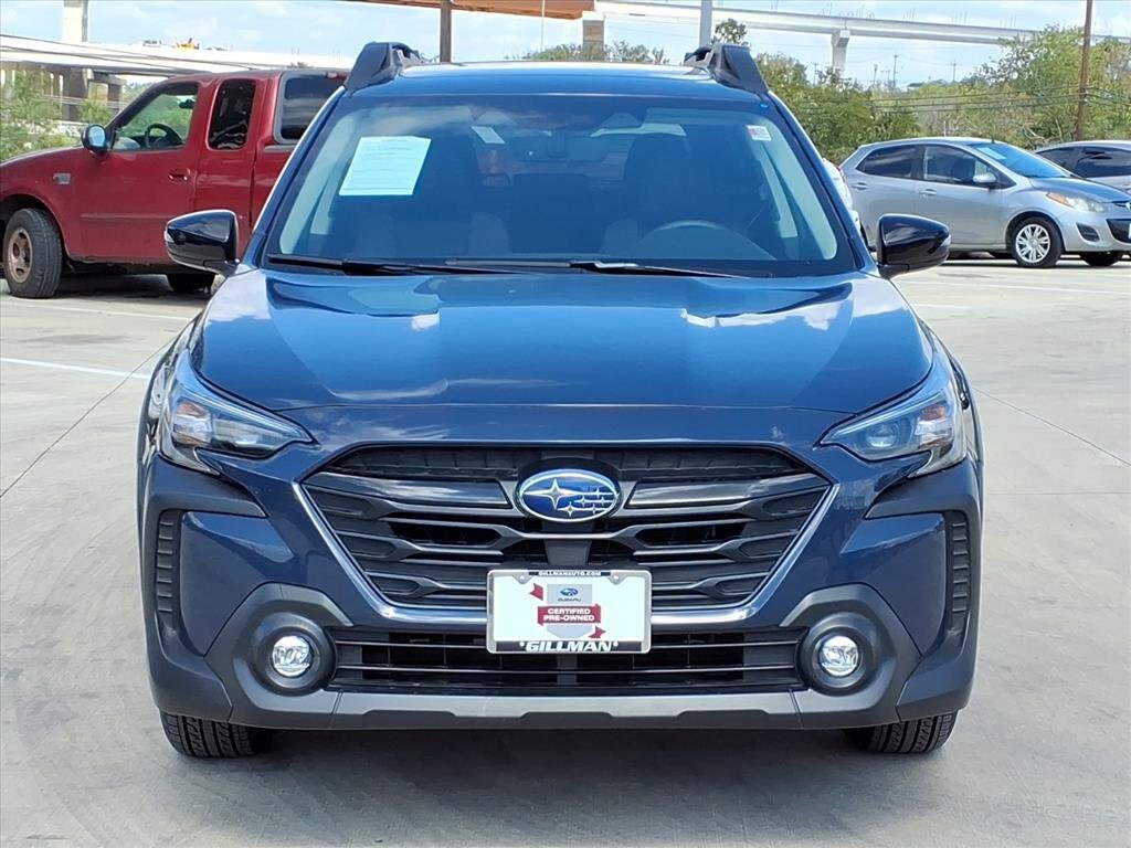 2025 Subaru Outback Onyx Edition photo 3