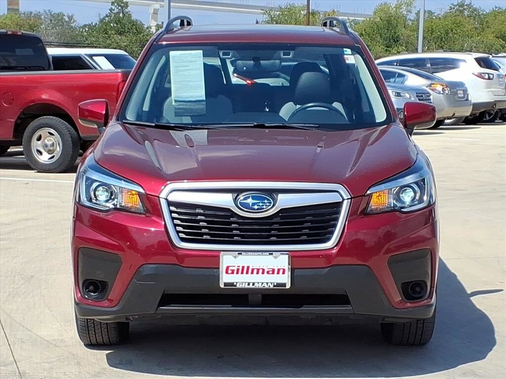 2020 Subaru Forester Premium photo 2