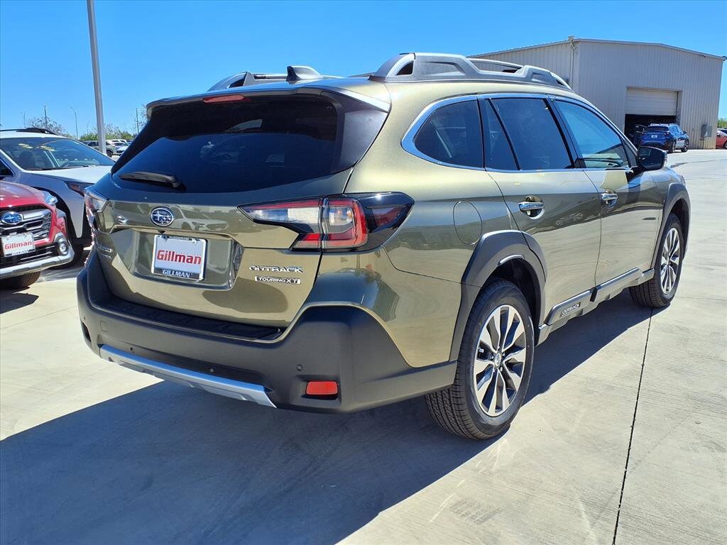 New 2025 Subaru Outback Limited SUV
