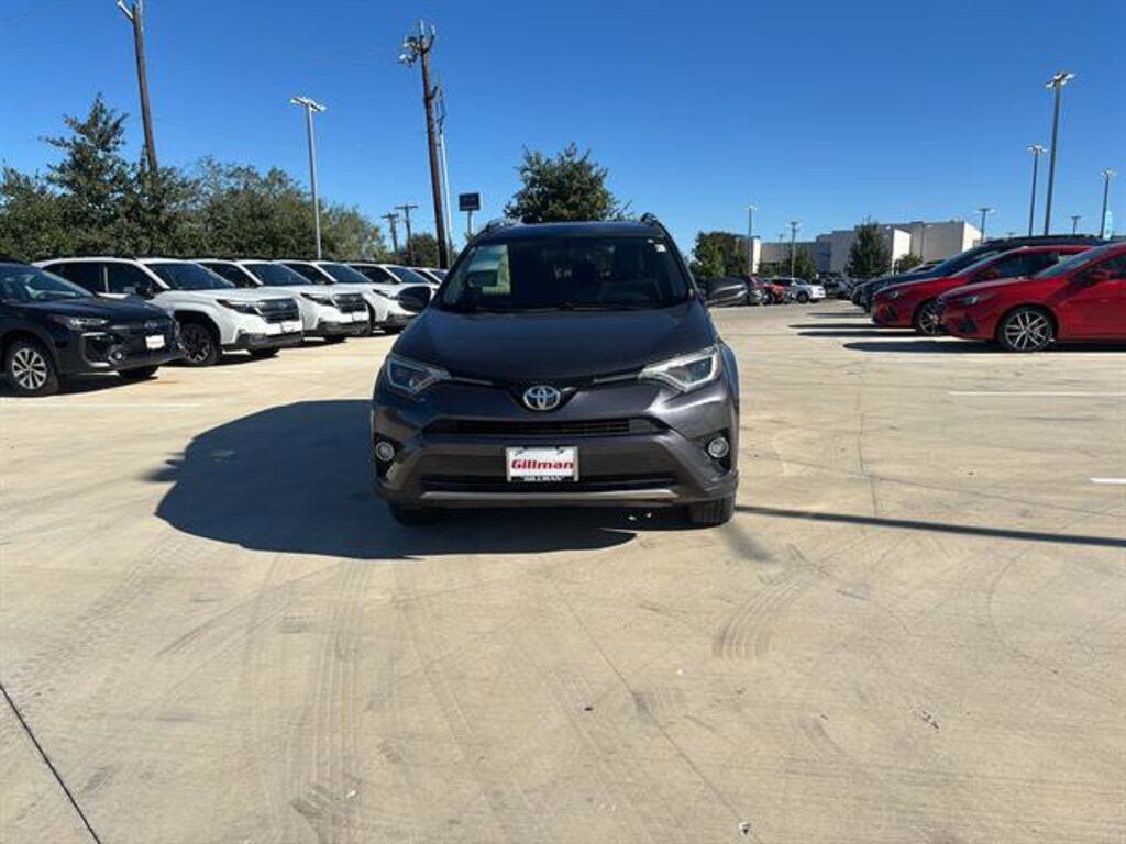 Used 2016 Toyota RAV4 XLE SUV