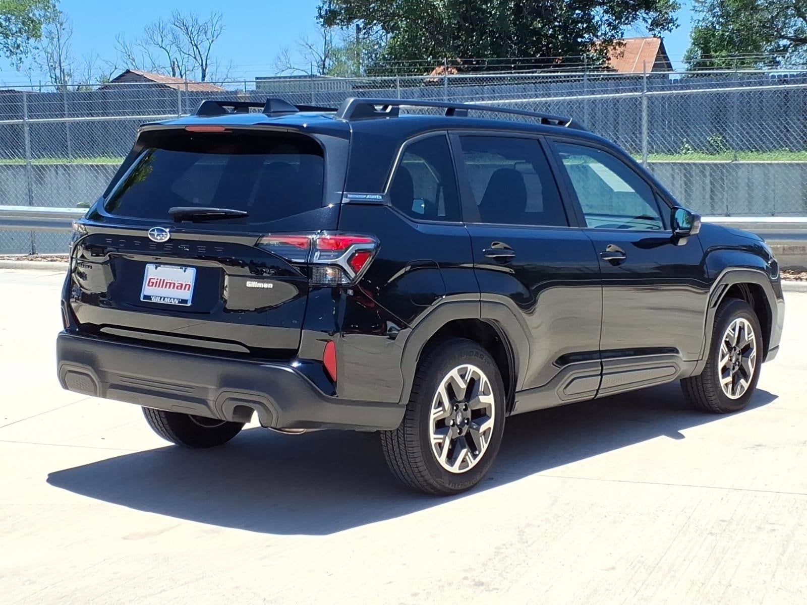 2025 Subaru Forester Premium - Photo 9