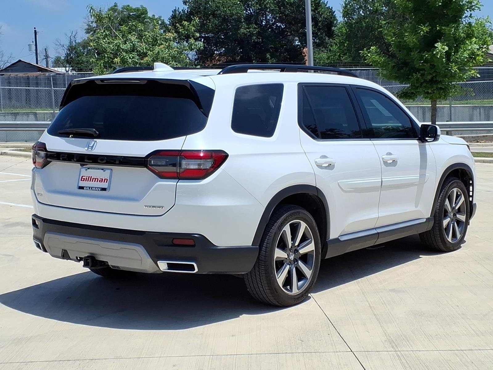 2025 Honda Pilot Touring - Photo 9