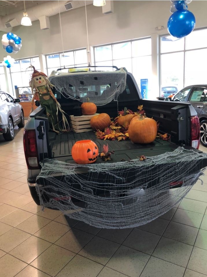 trunk or treat.JPG