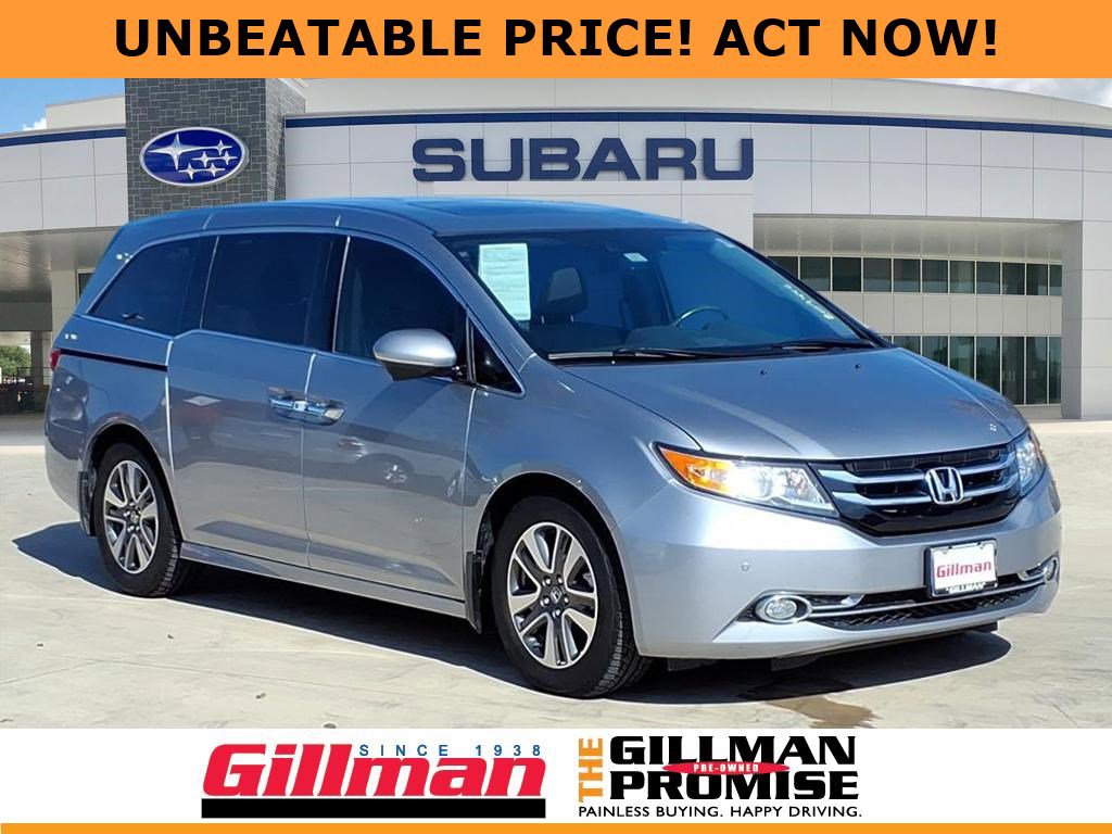 2016 Honda Odyssey Touring's photo