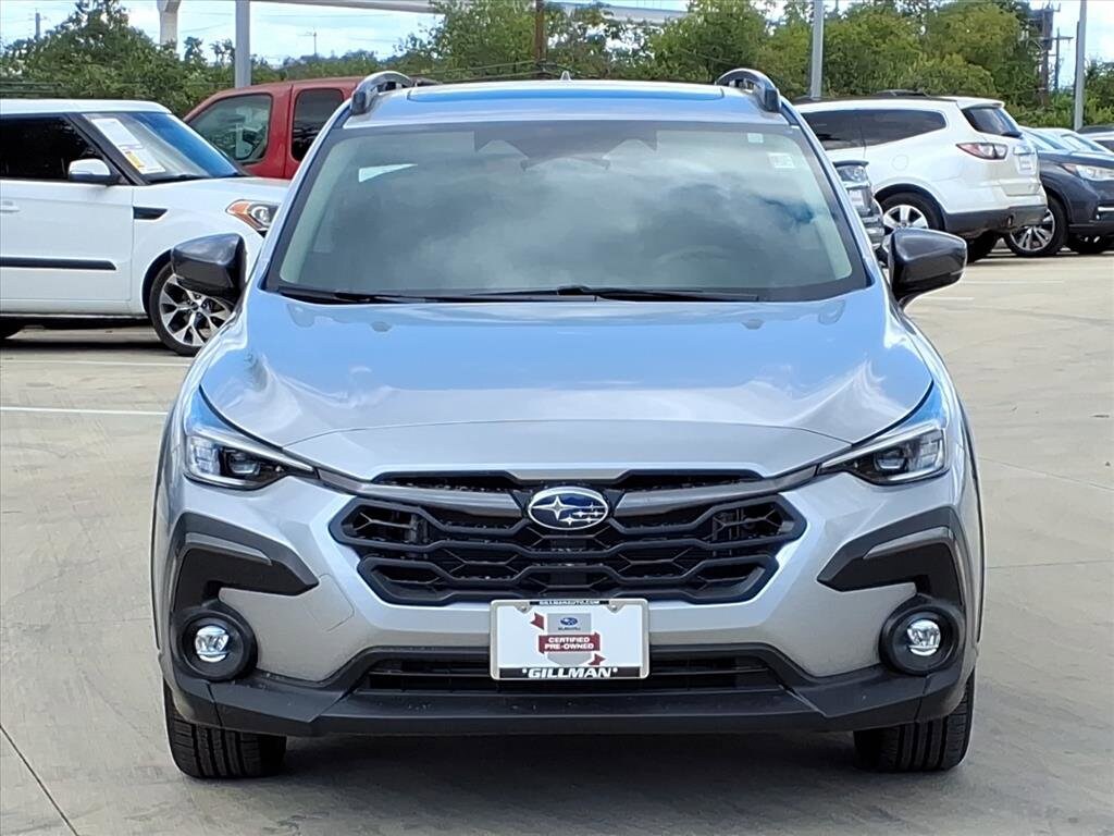 2025 Subaru Crosstrek Limited photo 2