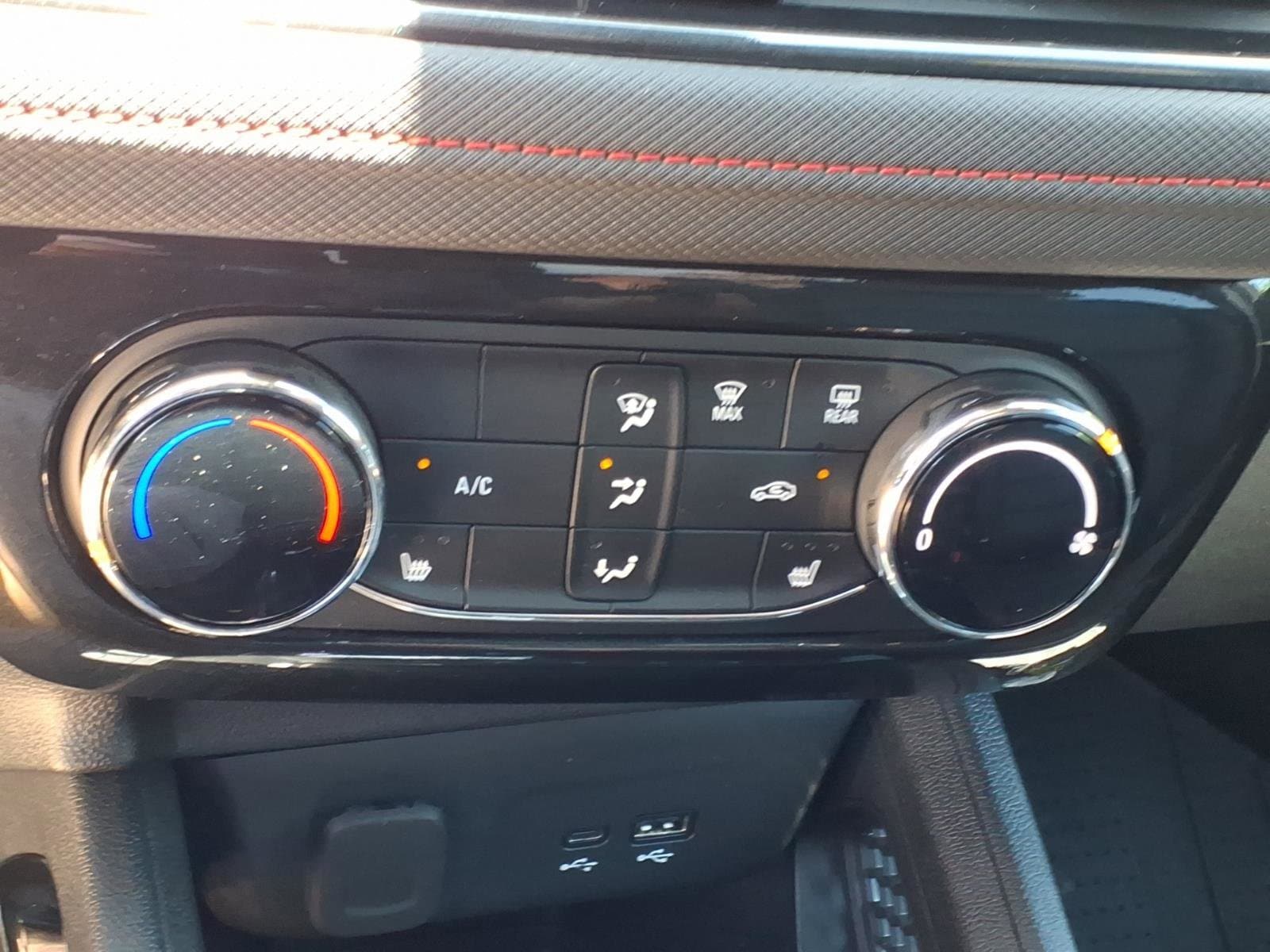 2025 Chevrolet Trailblazer RS - Photo 22