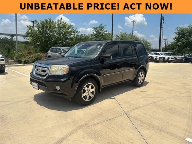 2011 Honda Pilot Touring 4WD w/ NAVI and RES's photo
