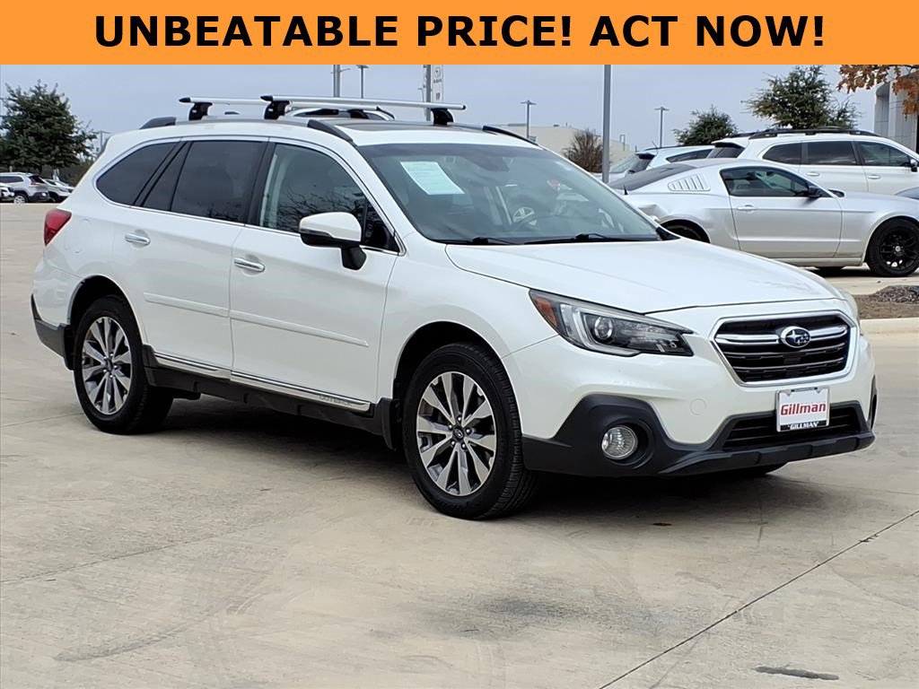 2018 Subaru Outback Touring's photo