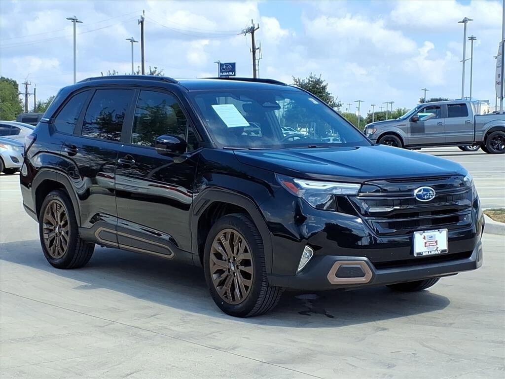 2025 Subaru Forester Sport Base photo 2