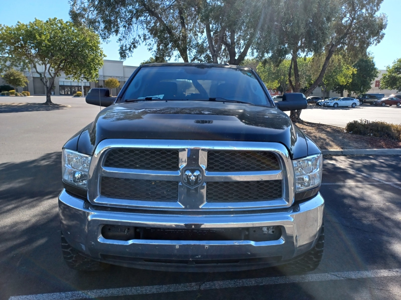 Used 2018 RAM Ram 2500 Pickup Tradesman with VIN 3C6UR5CL1JG148091 for sale in Tracy, CA